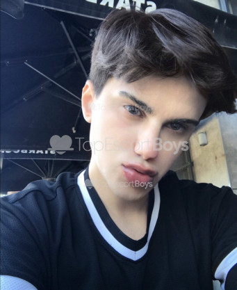 Photo escort girl Andy: the best escort service