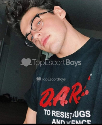 Photo escort girl Ali: the best escort service