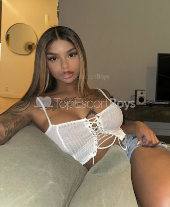 Photo escort girl Dahiana: the best escort service