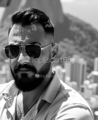 Photo escort girl Barlas Ay: the best escort service