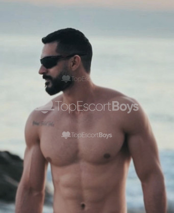 Photo escort girl Jhonn: the best escort service