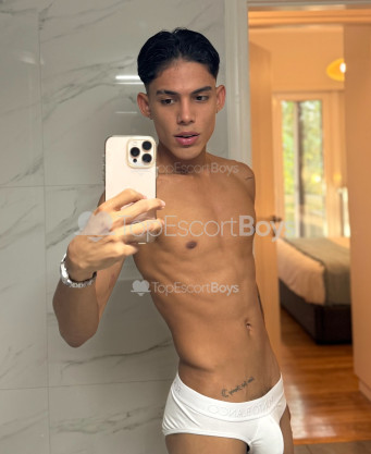 Photo escort girl Latin Boy: the best escort service