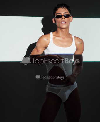 Photo escort girl Latin Boy: the best escort service