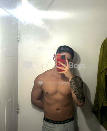 Photo escort girl Emanuel: the best escort service