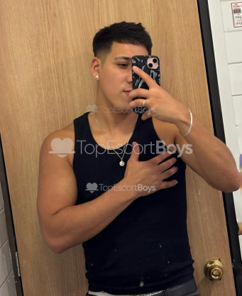 Photo escort girl LatinBoyXL: the best escort service