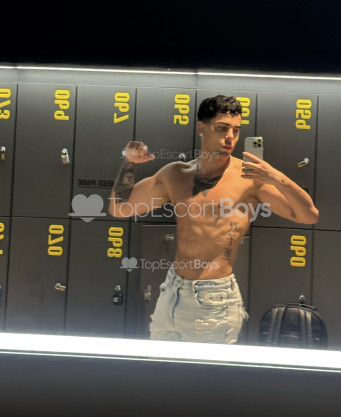 Photo escort girl Valentin: the best escort service