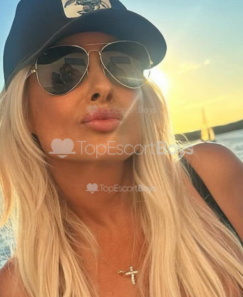 Photo escort girl Elena : the best escort service