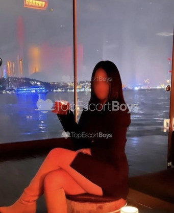 Photo escort girl Simge: the best escort service