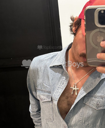 Photo escort girl Paco: the best escort service