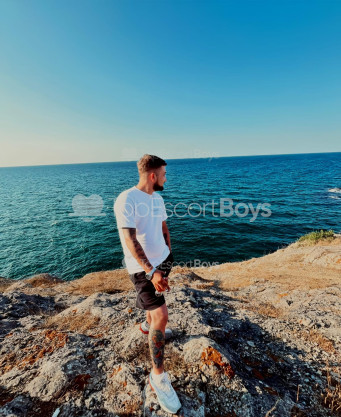 Photo escort girl Polat: the best escort service