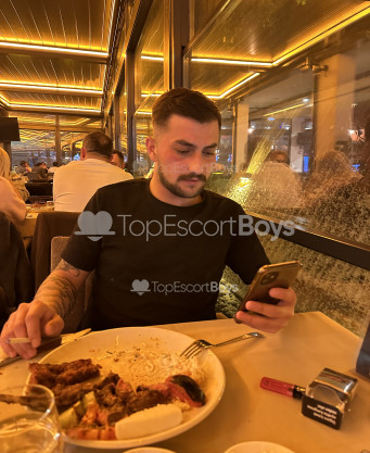 Photo escort girl Polat: the best escort service