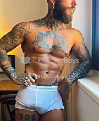 Photo escort girl Mr Tattoo : the best escort service