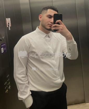 Photo escort girl Danik: the best escort service