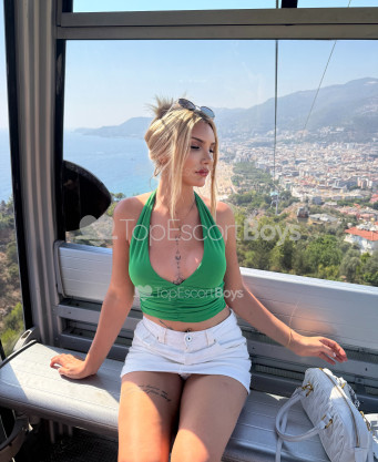 Photo escort girl Aleynaatasay : the best escort service