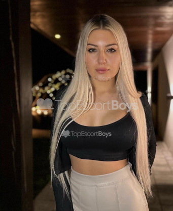 Photo escort girl ceren: the best escort service