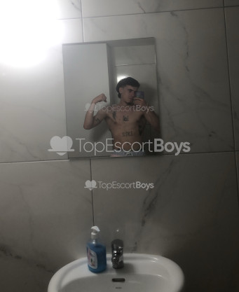 Photo escort girl CucuyEl: the best escort service