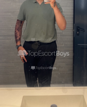 Photo escort girl Rioo: the best escort service