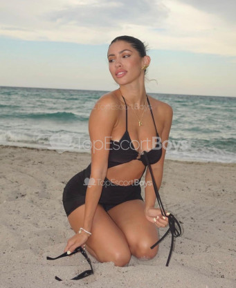 Photo escort girl Selin: the best escort service