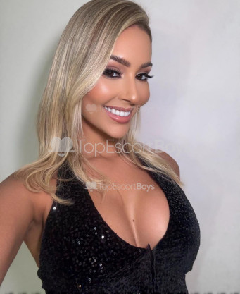 Photo escort girl Bruna: the best escort service