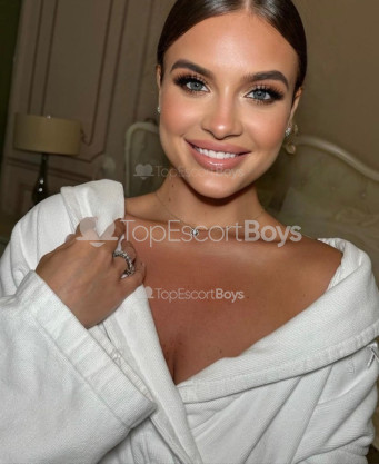 Photo escort girl SASHA ELIT : the best escort service