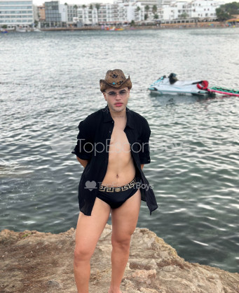 Photo escort girl Dominic : the best escort service