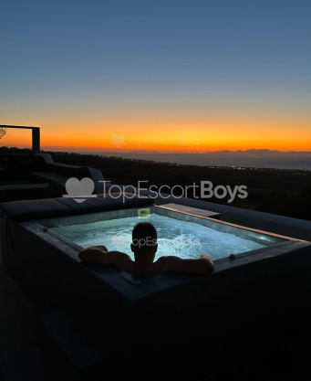 Photo escort girl AchilleasGig: the best escort service