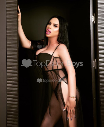 Photo escort girl Sofiyana: the best escort service