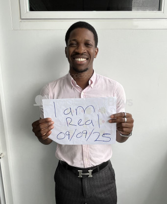 Photo escort girl Hakim: the best escort service