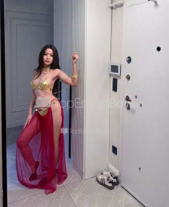 Photo escort girl Molly: the best escort service