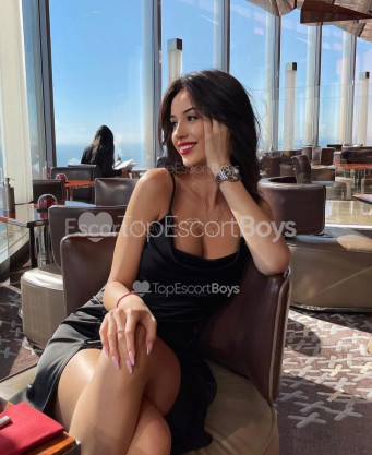 Photo escort girl ALYONA: the best escort service