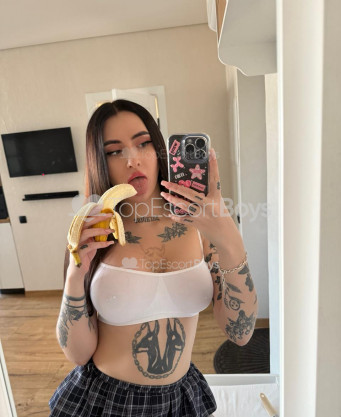 Photo escort girl Julie : the best escort service