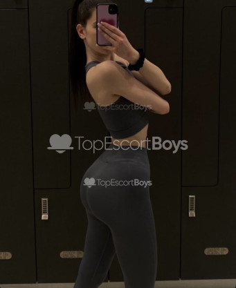 Photo escort girl Cristina: the best escort service