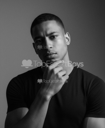 Photo escort girl Rangel: the best escort service