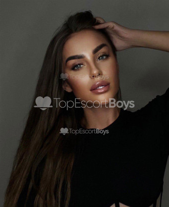 Photo escort girl Elli YA: the best escort service