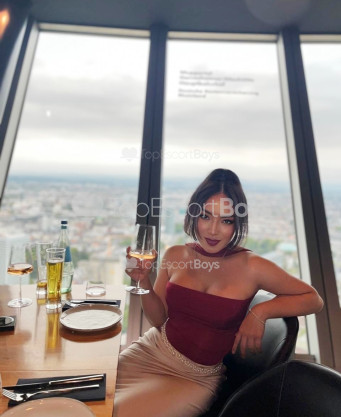 Photo escort girl Francies: the best escort service