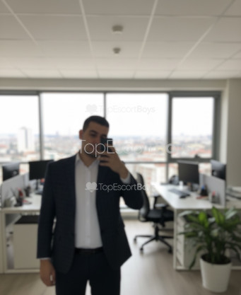 Photo escort girl Erkek: the best escort service