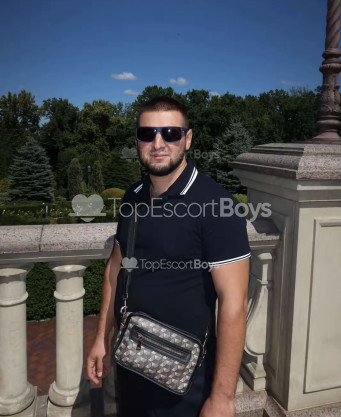 Photo escort girl Arzuman: the best escort service