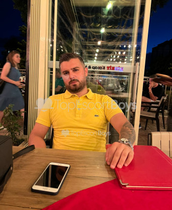 Photo escort girl Elman: the best escort service