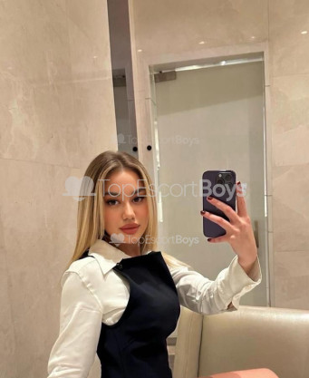 Photo escort girl Bala: the best escort service