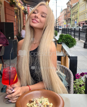 Photo escort girl Sonia: the best escort service