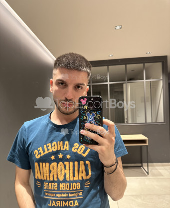 Photo escort girl Filippos : the best escort service