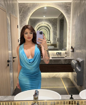 Mia