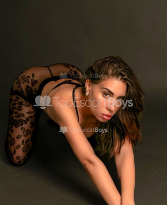 Photo escort girl Iris: the best escort service