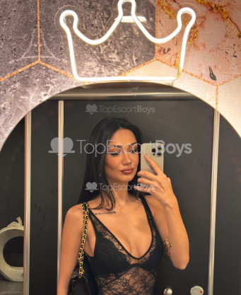 Photo escort girl SERA: the best escort service