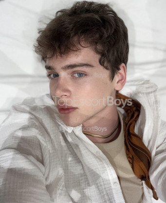 Photo escort girl Eric: the best escort service