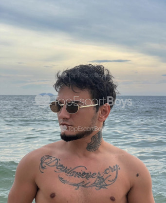 Photo escort girl Dante: the best escort service