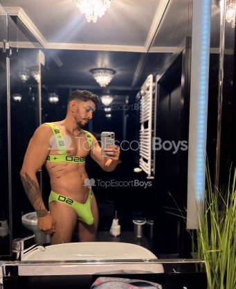 Photo escort girl Thonny: the best escort service