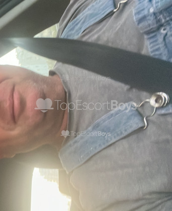 Photo escort girl Ben: the best escort service