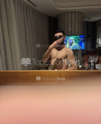 Photo escort girl Salikh: the best escort service