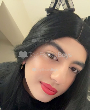 Photo escort girl Viku Vers : the best escort service